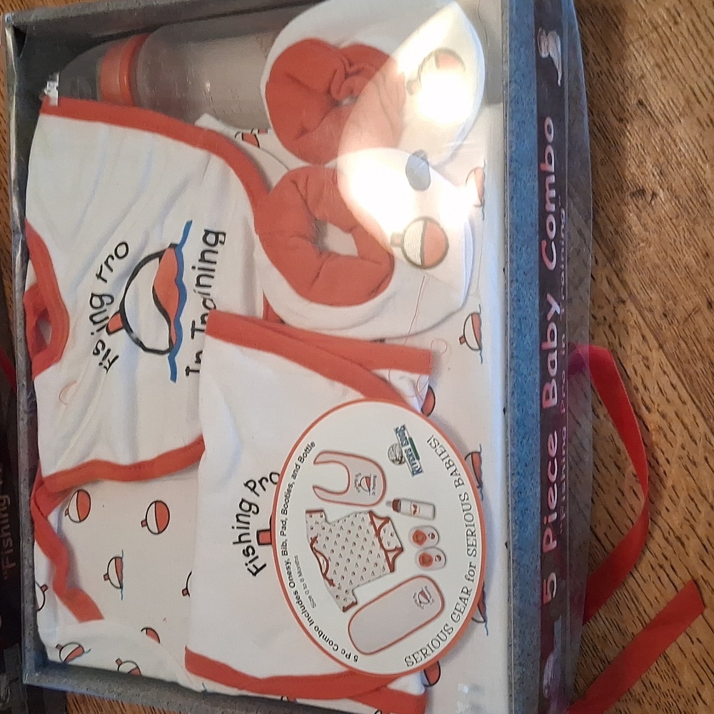 Fishing Pro Kids Matching Set - White and Red